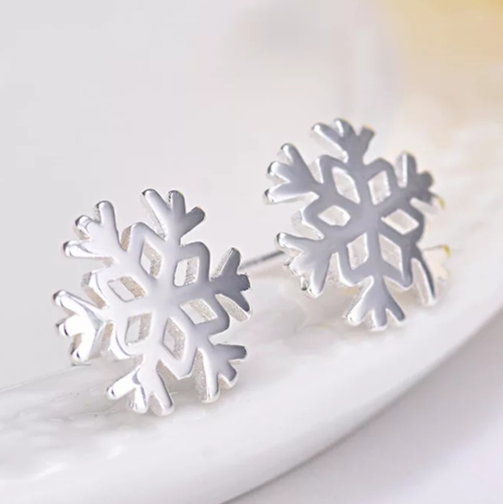 Sterling Silver Snowflake Stud Earrings - Picture 3 of 6